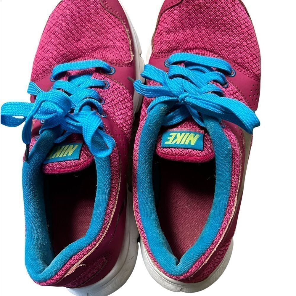 Nike Womens Flex Experience hot pink 8.5 sneakers - Picture 13 of 16